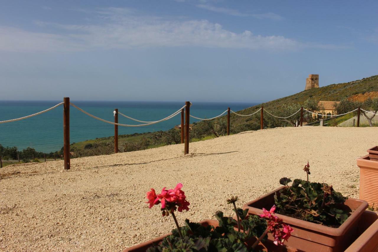 B&B La Torre เรอัลมอนเต ภายนอก รูปภาพ